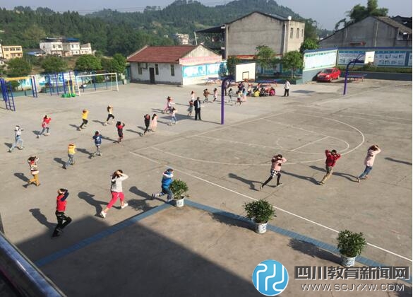 QQ截图20170512093609.jpg