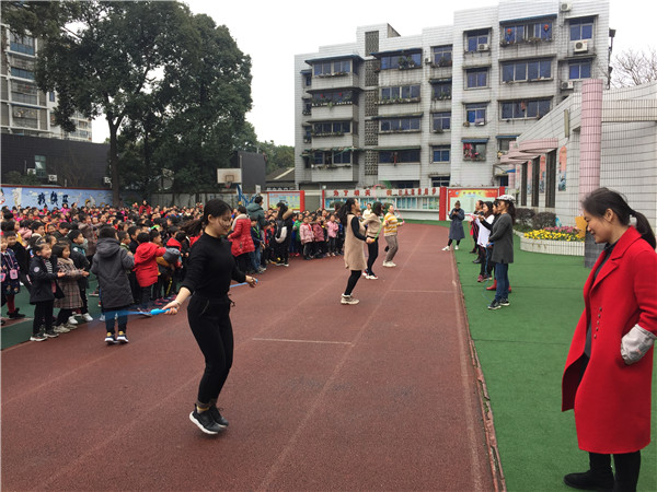 三八佳节 繁江小学举行系列庆祝活动