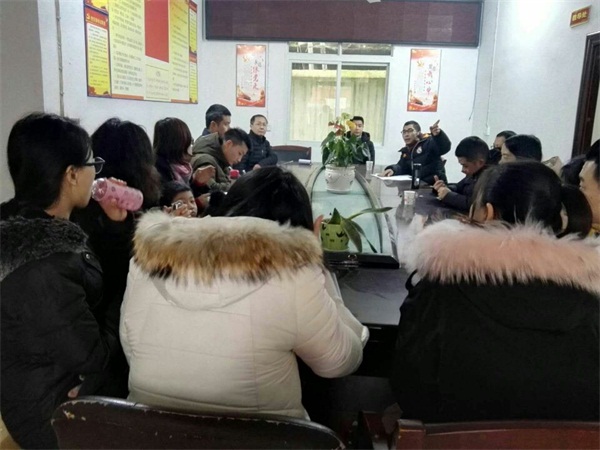 ϾСѧУٿĩ翼߰ȫѵר