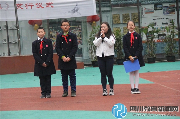 东城根街小学a区b区升旗仪式顺利召开