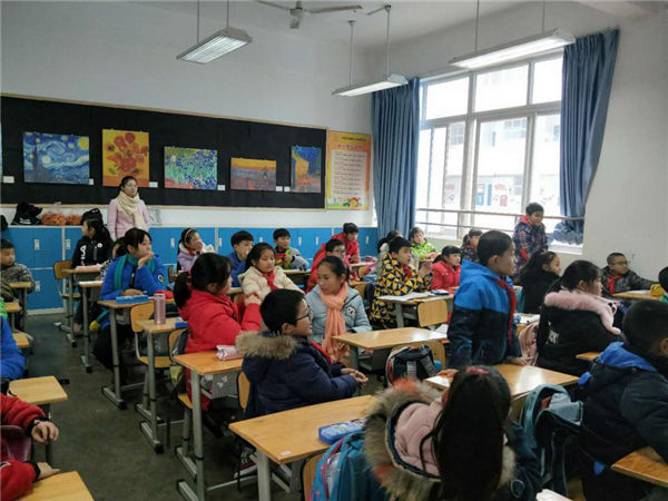 泡小境界四年级四班家长讲坛：认识职业