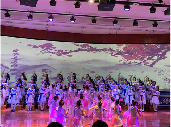 Сѧμ2018꾭ѧϰչʾϵл佱ʢ