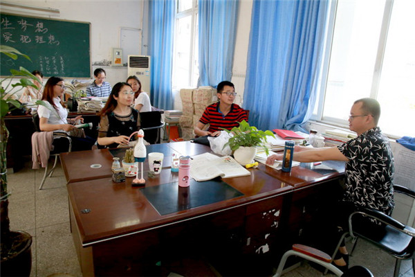 蒲江中学教师图片