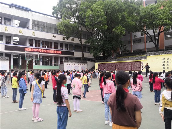 5703.jpg