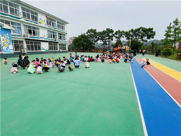 CDACF10210940049A587558086141685.jpg