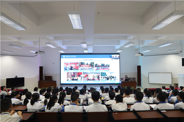 成都市第二十中学开展 走进大同国际理解教育 专题讲座 四川教育新闻网手机版