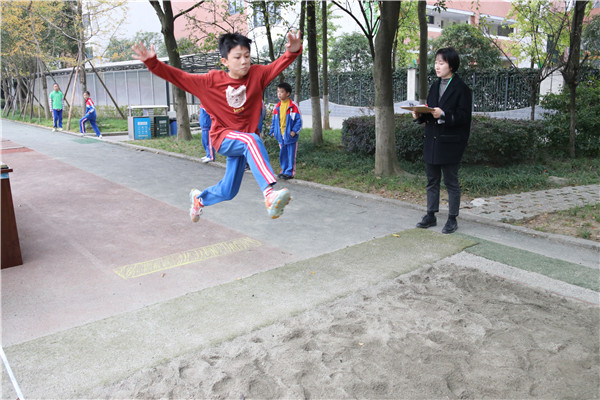 双流中学附属小学图片