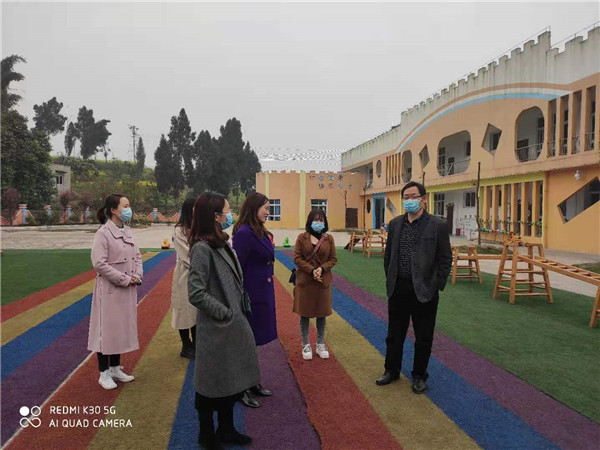 ؽֵίίԱƵ嶽ڸѧУпѧר