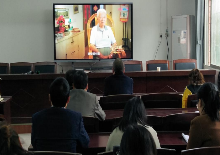 ʤ˫Сѧ֧֯ۿʷרƬ