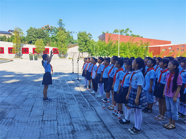 井研县研城小学图片