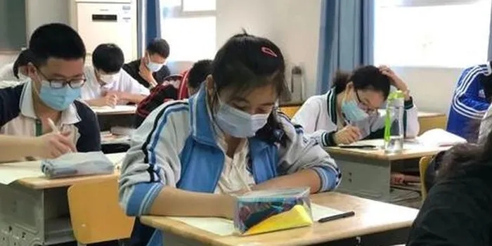 ͷյĸ߿ ʱժ