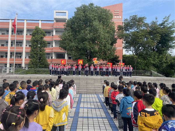 井研县研城小学图片