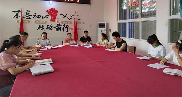 天泉小学召开2023年春期期末考务工作会