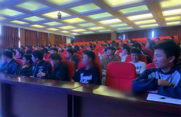 品质生活 乐计有我——乐山市计算机学校生活工作会
