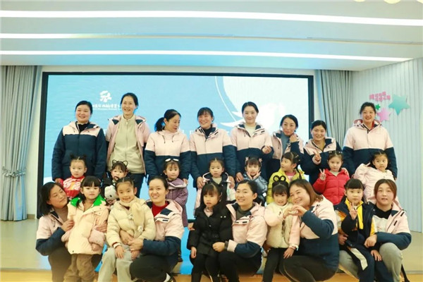 练兵铸匠心，西航港常乐幼儿园后勤部门展风采