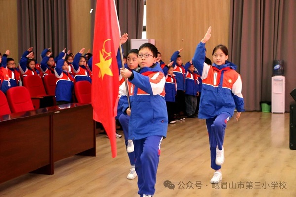 йȷӶüСδ