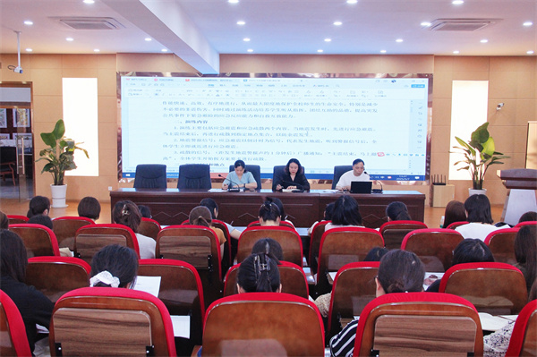 避險(xiǎn)有術(shù)、疏散有序，新津一小交出防震演練“滿分答卷”