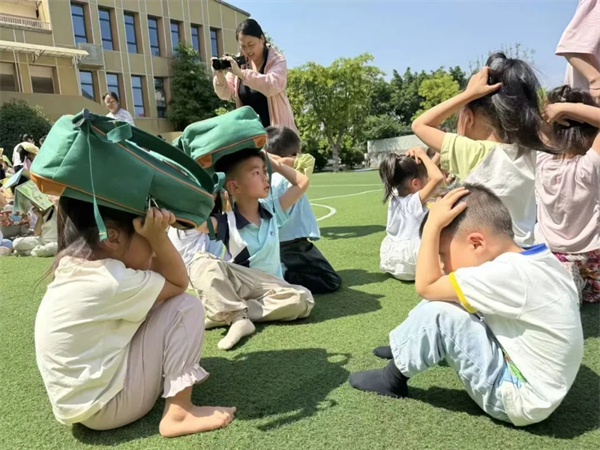 Ĵ츮ѧ˼׶԰չӦɢ