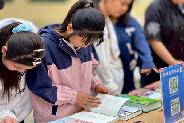 ͼݡĻ쳵ʻ뾮ر