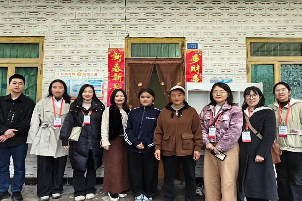 乐山七中赴峨边大堡中学开展支教交流活动