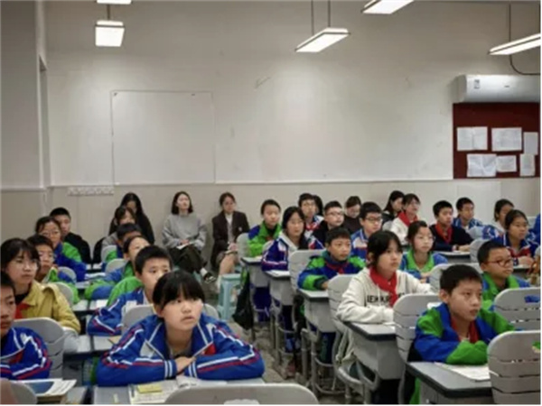 дٳɳɳѧУ½ʦչʾʿ