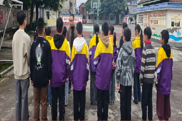 ɳ̫ƽСѧչڵعͶʵ