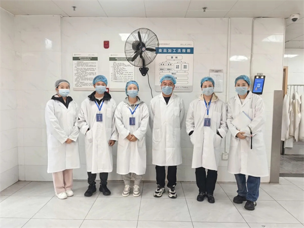 ˫ʵСҳУ԰ʳƷ١ʵ̽ѧУ԰