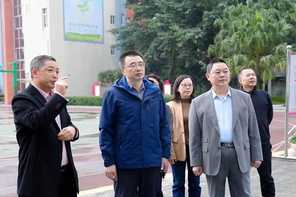 ɽѧУ:ԺУЭѲʵϰ Яֹؽ̲