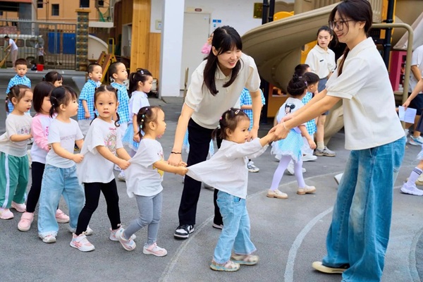 乐山市实验幼儿园高新园:破解小班孩子 “二次焦虑期”,家园共育很关键