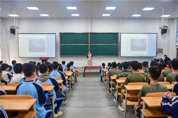 һտݳ񡱣ɶ⻪ѧУΪѧ