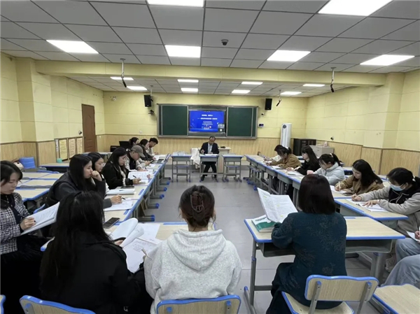 �츮��У������Я������ƪ���ؽ�ͬ�й��ɳ�