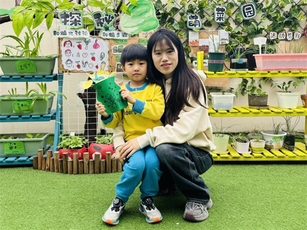 ɶеڶʮ׶԰ҳ롱֤ӳɳ