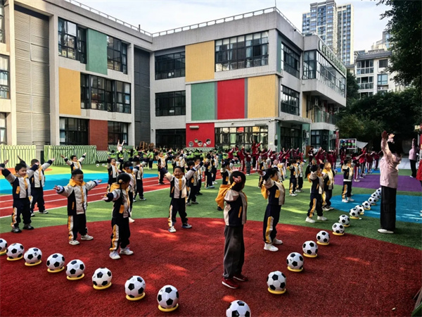 ͯġܳɳ׶԰Ź̽ٴ±