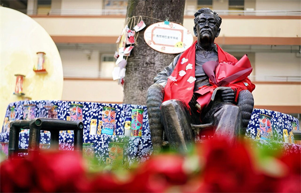 Сͽ񡱣ǸСѧѧѧáͯ