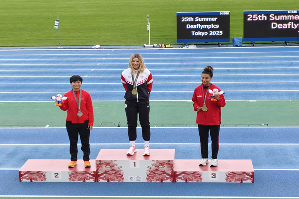 ɽѧУѧϲƣϰ˻ŮӱǹĿ