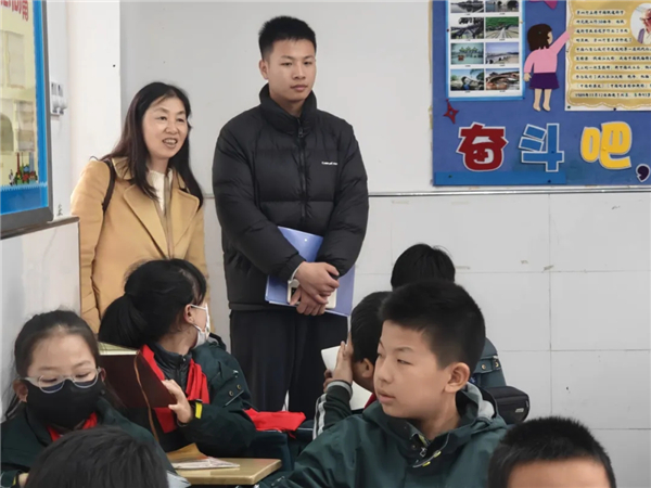 У԰ȫߣϽӵСѧӭУ԰ȫר