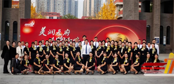 星光为证 师者放歌 华阳实小教师以合唱彰显育人担当