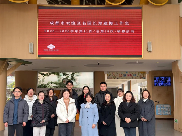 �ɶ���˫������԰��֣��÷�������ͽ̵�˫����ʵ�����