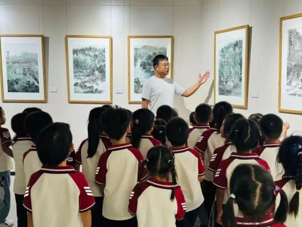 ��ɽ�л����׶�԰���շ�԰��һ�������������������ɳ�����