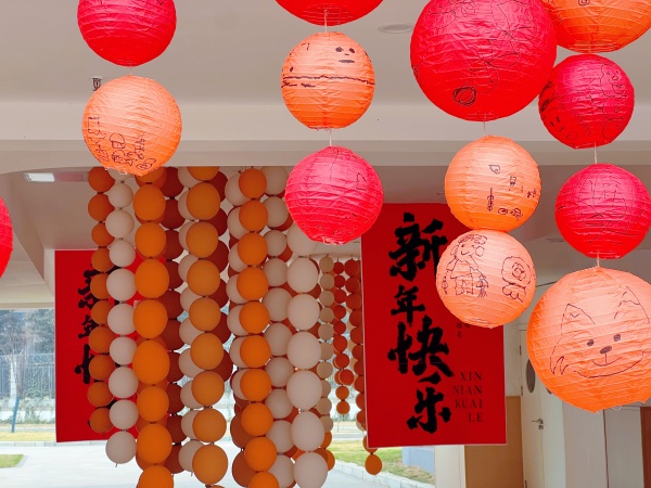 ��ɽ�л����׶�԰��̤Ѱ�����㼣����������ƪ��