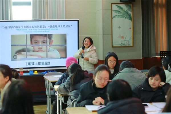 ˫��ʵС�������ſ�չ�ںϽ���ר����ѵ