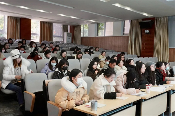 ��ʦ��ĩ��ϰ��ѧ���ԣ�ʯ�����У���ɳУ�����ⳡ��ѵȫ���㣡