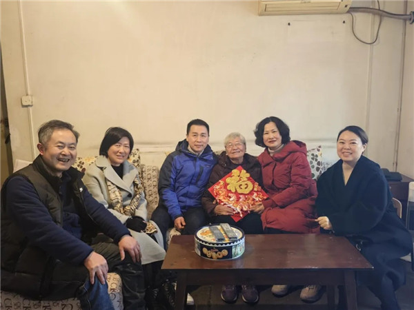 ��ϵɣ�ܣ����Ͻ����ӵ�Сѧ�������߷�ο�������Ͻ�ʦ