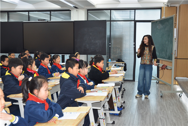 �ԡ�˾���⡷ΪԿ����¥СѧУ��Ϊѧ�Ӵ����Ծ���֮��