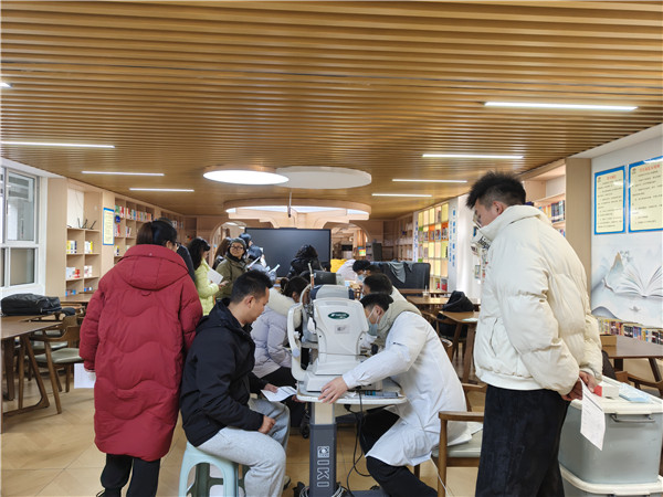 ��������һʵ��Сѧ��ǿ�����ۡ���˫���ƻ����ж�