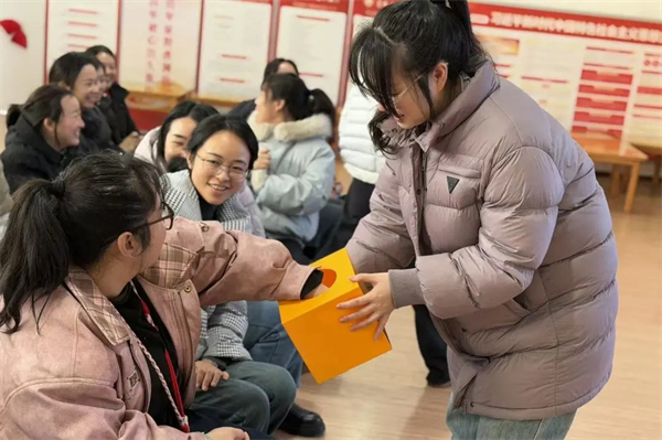 �����ػ��ذ��⣬�ɶ�ʮ���׼�����������Ŷ�����