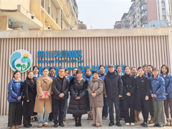 ��׶����׶�԰�м������ӿ���˳������