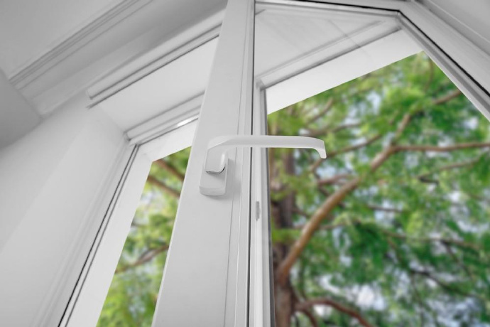 15��Ů��Ϊ������Լ�ᷭ��׹������ĸ������ҵ