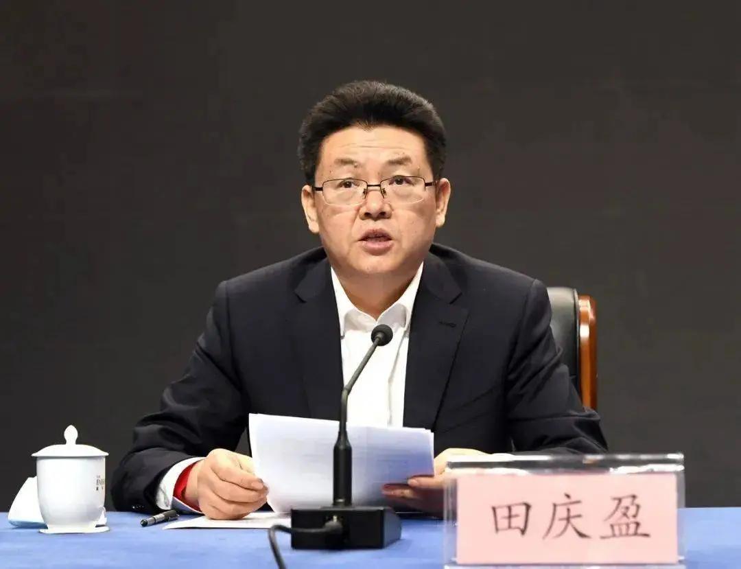 ����ӯ���Ĵ�ʡί���鳤��ʡίʡֱ���ع�ί���