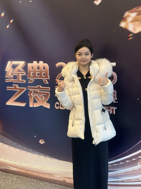 �ӽ�̨������ �ƴ�ʵ�н�ʦ��ҫ���Ҽ�������̨��